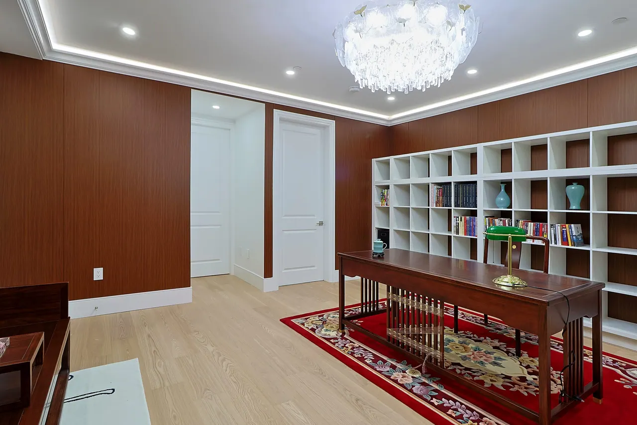 European home library at Balaclava St