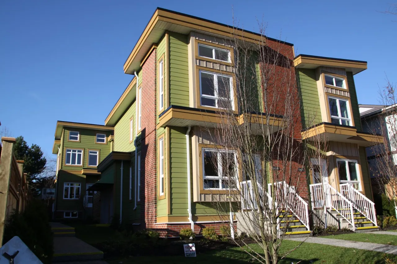 Front of Cambie St